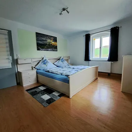 Apartament Zum Jagdsteinblick Bahretal Zewnętrze zdjęcie